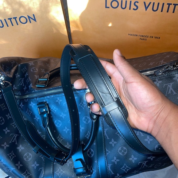 Louis Vuitton Keepall Bandoulière 55 - Picture 12 of 14